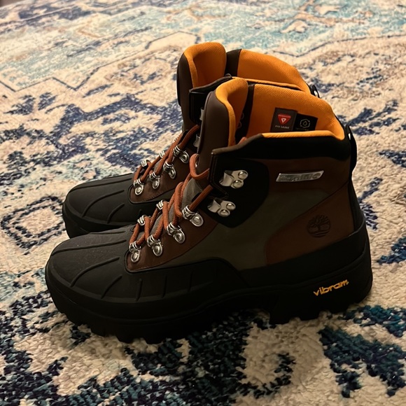 New Timberland Waterproof Winter Boots hiking snow rain Size 10 - Picture 3 of 12
